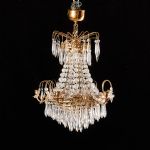 1014 1110 CHANDELIER